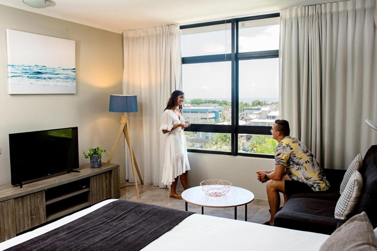 Sunshine Tower Hotel Cairns Bagian luar foto