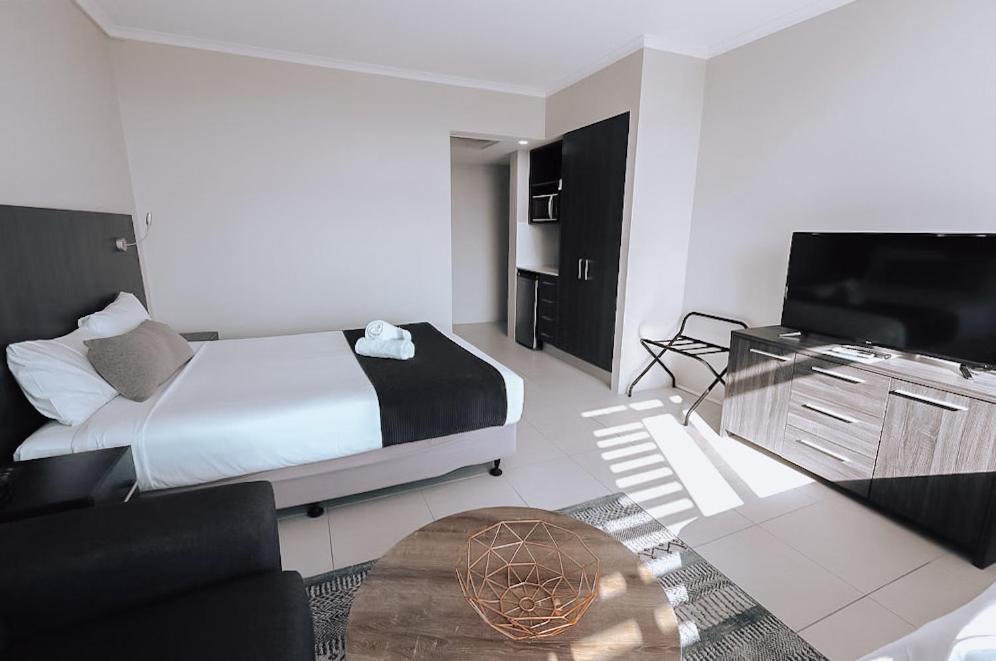 Sunshine Tower Hotel Cairns Bagian luar foto