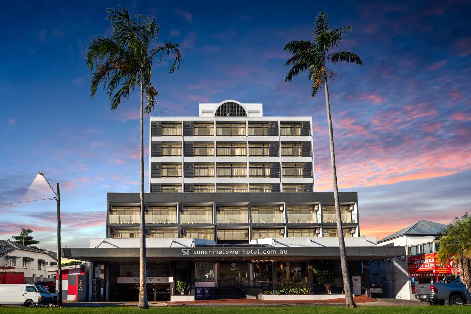 Sunshine Tower Hotel Cairns Bagian luar foto