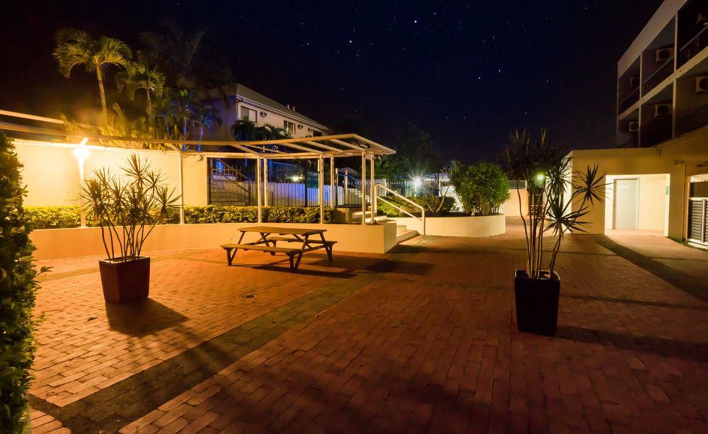 Sunshine Tower Hotel Cairns Bagian luar foto