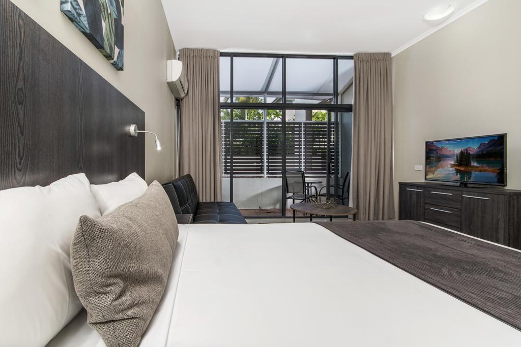 Sunshine Tower Hotel Cairns Ruang foto