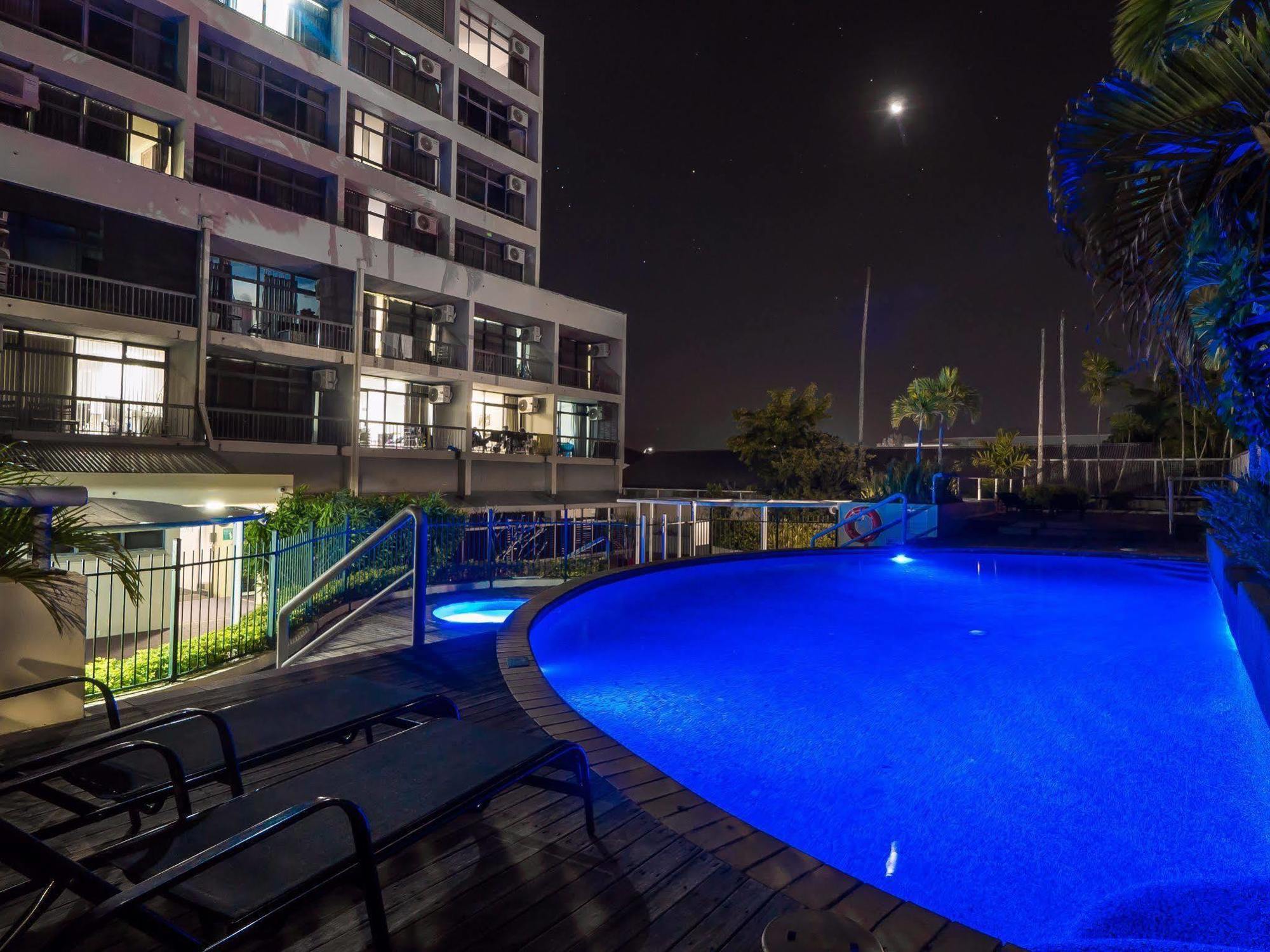 Sunshine Tower Hotel Cairns Bagian luar foto