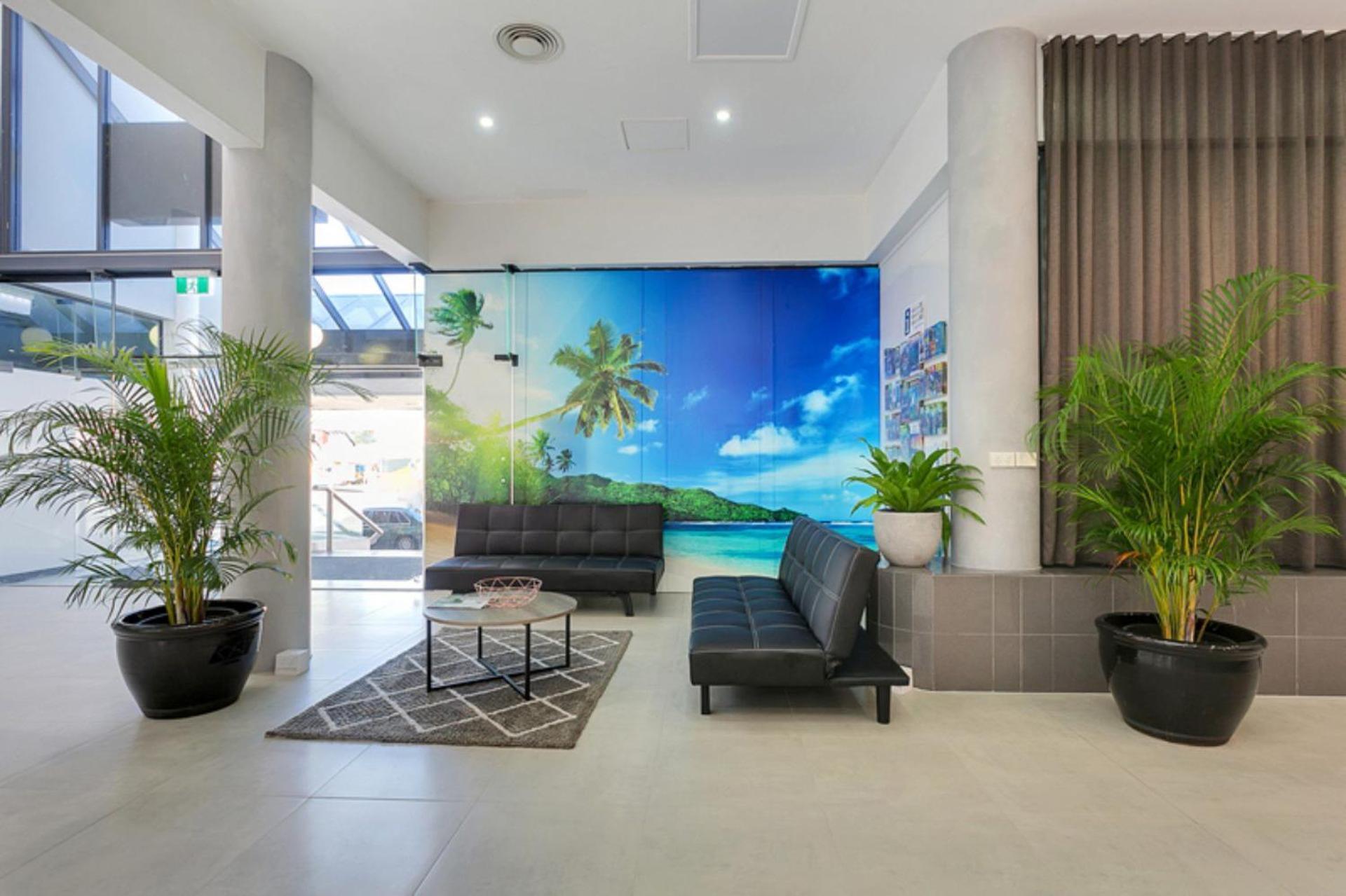 Sunshine Tower Hotel Cairns Bagian luar foto