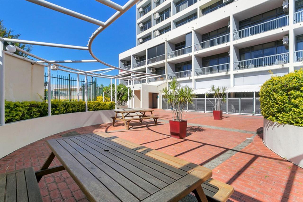 Sunshine Tower Hotel Cairns Bagian luar foto