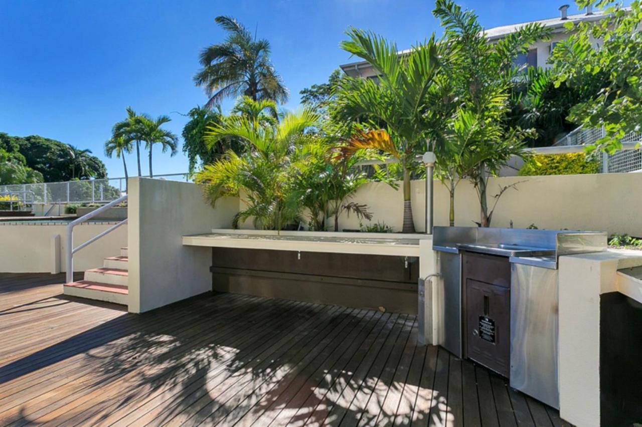 Sunshine Tower Hotel Cairns Bagian luar foto