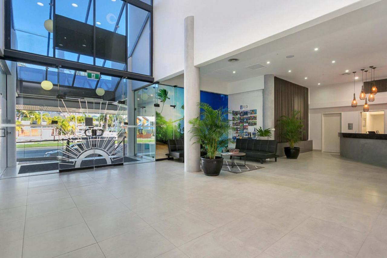 Sunshine Tower Hotel Cairns Bagian luar foto
